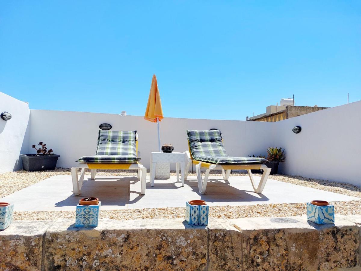 Bed and Breakfast The Lyndee House Nadur Exterior foto