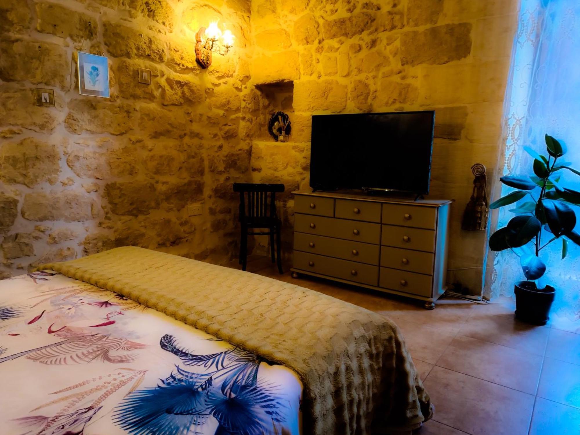 Bed and Breakfast The Lyndee House Nadur Exterior foto